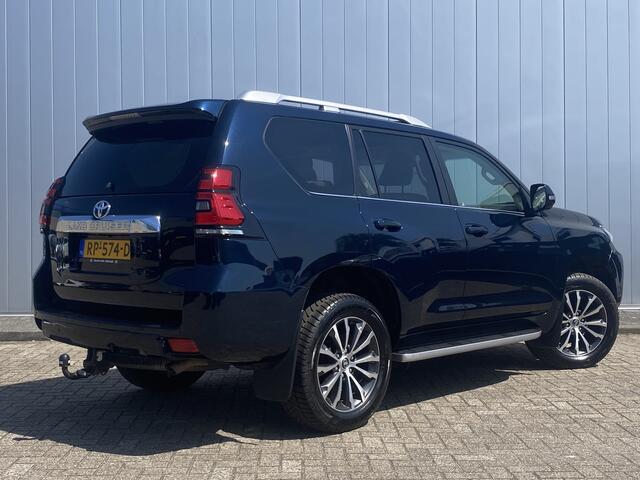 Toyota LAND CRUISER 2.8 D-4D Executive 7persoons NL BTW Auto Automaat Pano Leder 360Cam Trekhaak Prijs is inclusief BTW en BPM
