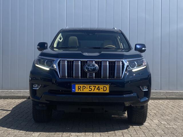Toyota LAND CRUISER 2.8 D-4D Executive 7persoons NL BTW Auto Automaat Pano Leder 360Cam Trekhaak Prijs is inclusief BTW en BPM
