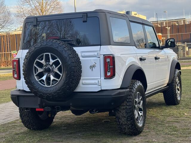 Toyota LAND CRUISER Ford Bronco AWD 2.7L V6 ECOBOOST BADLANDS