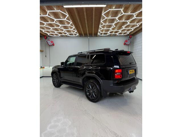 Toyota LAND CRUISER 2.8 D-4D Standard Roof Window Van Professional