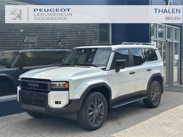Toyota LAND CRUISER 2.8 D-4D President Grijs Kenteken Prijs excl. BTW /incl. BPM | Geel kenteken prijs ¤ 159.850,- incl. BTW| * Export Price EX VAT ¤72.500* | FULL OPTIONS | Navigatie | Panorama Schuif-Kanteldak | Volledig Lederen Bekleding | Off Road Pakket | LED Verlichtin