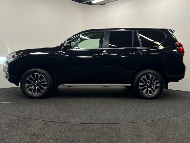 Toyota LAND CRUISER 2.8 D-4D-F Professional High Roof Window Van | TREKHAAK | NAVIGATIE | STOELVERWAMING/ VERKOELING | CAMERA |