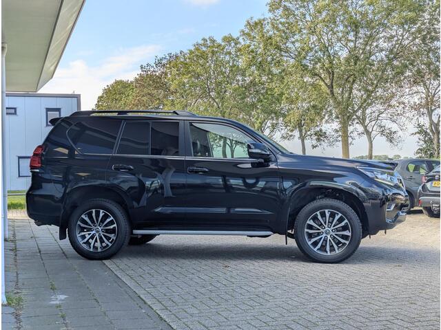 Toyota LAND CRUISER 2.8 D-4D-F Executive Window Van | Stoelverw. + koeling | JBL | Luchtvering | ACC | Leer | Memory