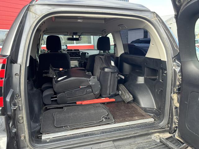 Toyota LAND CRUISER 2.8 D-4D-F Comfort High Roof Blind Van AUTOMAAT / TREKHAAK / CLIMA / CRUISE / KEYLESS / STANDKACHEL / NL-AUTO