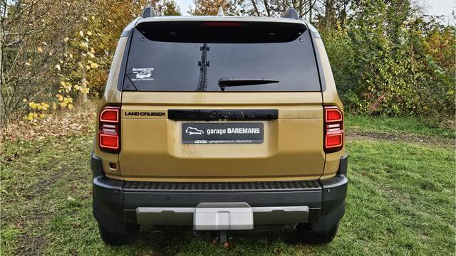 Toyota LAND CRUISER 2.8 D-4D First Edition Panorama Dak Grijs Kenteken