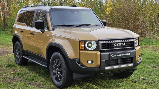 Toyota LAND CRUISER 2.8 D-4D First Edition Panorama Dak Grijs Kenteken