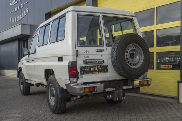Toyota LAND CRUISER Landcruiser GRJ 78 4.0 V6 Euro6 Airco