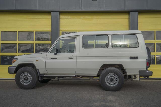 Toyota LAND CRUISER Landcruiser GRJ 78 4.0 V6 Euro6 Airco
