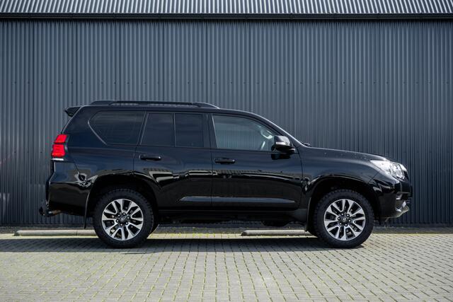 Toyota LAND CRUISER 2.8D-4D | 204 PK | 5DRS | 4x4 | Fabrieksgarantie | Dealer onderhouden | Cruise | Airco | Trekhaak