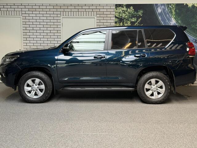 Toyota LAND CRUISER 2.8 D-4D-F Challenger Blind Van