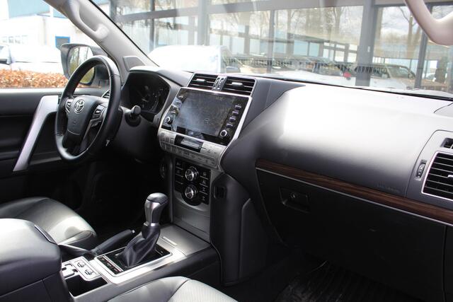 Toyota LAND CRUISER 2.8 D-4D-F Professional Window Van 2e Paasdag open van 10:00 - 15:00 | Rijklaar | Trekhaak | Off-road pack | NL-auto | Leder | JBL | Keyless | Blind Spot | Camera's | Stoelkoeling-/verw. | PDC v+a
