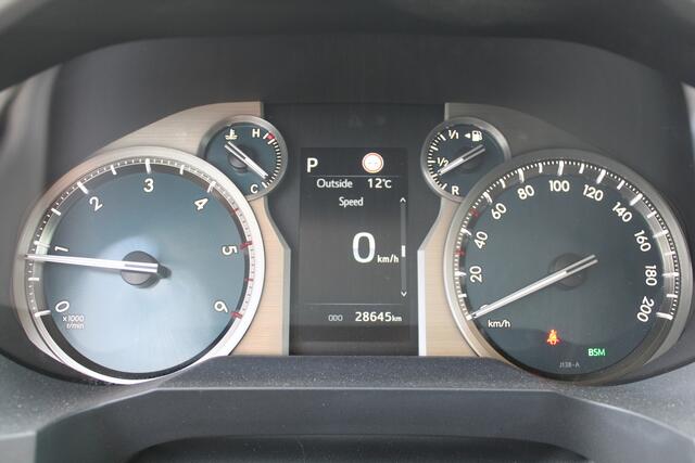 Toyota LAND CRUISER 2.8 D-4D-F Professional Window Van 2e Paasdag open van 10:00 - 15:00 | Rijklaar | Trekhaak | Off-road pack | NL-auto | Leder | JBL | Keyless | Blind Spot | Camera's | Stoelkoeling-/verw. | PDC v+a