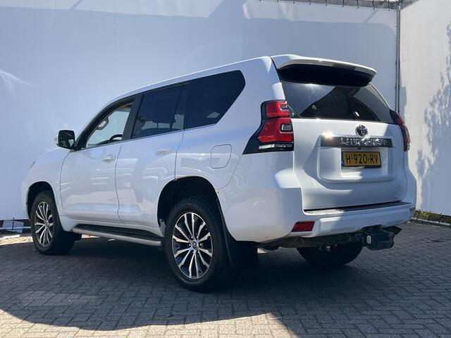 Toyota LAND CRUISER 5-Pers 2.8 D-4D Professional 5p. 360° Leer Stoelverw+koel Trekhaak (3000kg)