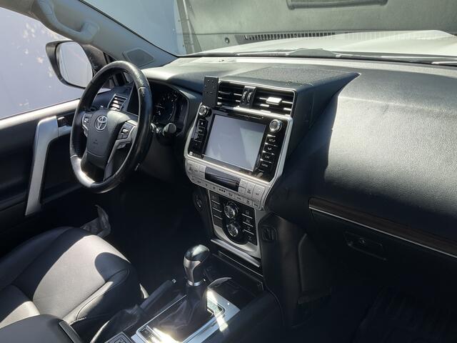 Toyota LAND CRUISER 5-Pers 2.8 D-4D Professional 5p. 360° Leer Stoelverw+koel Trekhaak (3000kg)