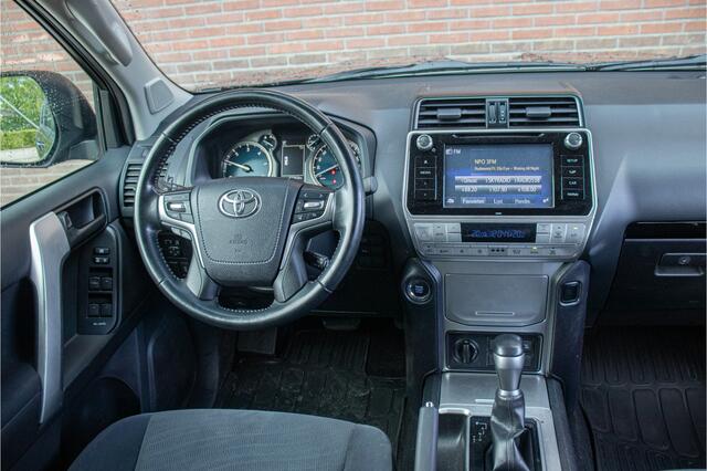 Toyota LAND CRUISER 2.8 D-4D-F Challenger Blind Van Camera, Keyless, Trekhaak