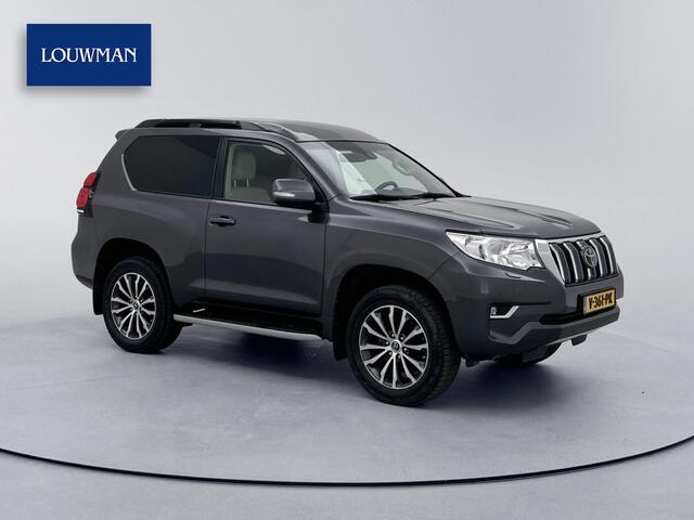 Toyota LAND CRUISER 2.8 D-4D-F Professional High Roof Blind Van NAP Leder Navigatie Trekhaak 3500kg Camera Stoelverwarming Euro 6
