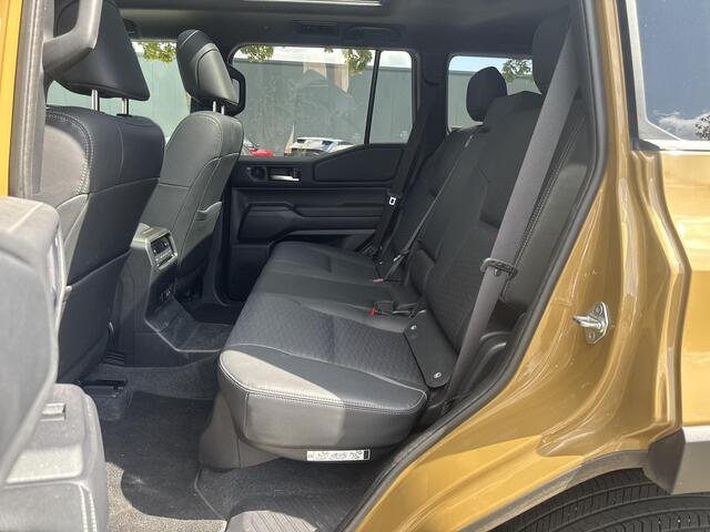 Toyota LAND CRUISER 2.8 D-4D Professional 7-Persoons | 06-10141018 Voor meer informatie
