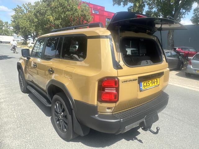 Toyota LAND CRUISER 2.8 D-4D Professional 7-Persoons | 06-10141018 Voor meer informatie