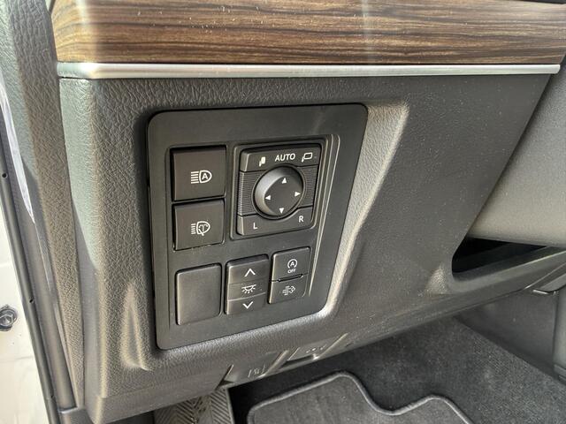 Toyota LAND CRUISER 2.8 D-4D-F Professional Window Van Grijs kenteken zonder BPM, Nieuw geleverd NL, 1e eigenaar, slechts 22000km, Trekhaak, Off road pack