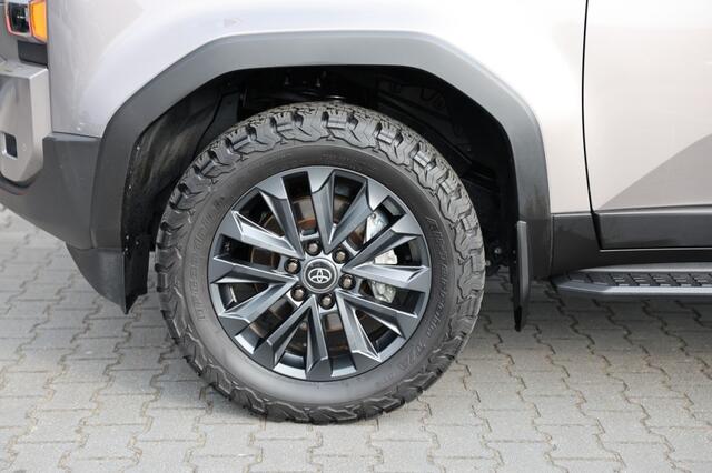 Toyota LAND CRUISER 2.8 D-4D 5DRS PROFESSIONAL A/T VAN