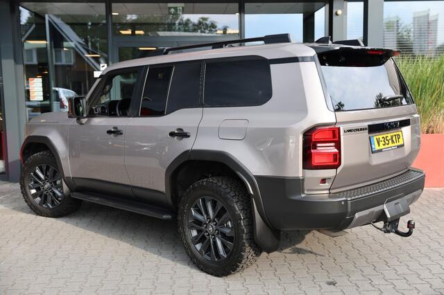Toyota LAND CRUISER 2.8 D-4D 5DRS PROFESSIONAL A/T VAN
