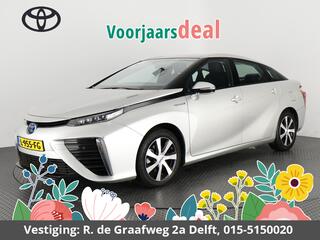toyota-mirai-fcv-executive-h20-wate