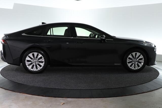Toyota Mirai Dynamic | NIEUW | CARPLAY | STOELVERW. |