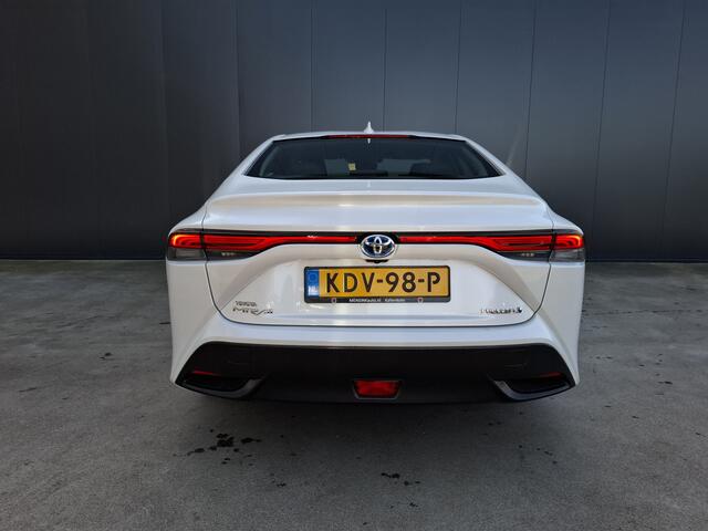Toyota Mirai WATERSTOF H2 DYNAMIC METALLIC JBL AUDIO APPLE CARPLAY NAVI CAMERA LED ECC