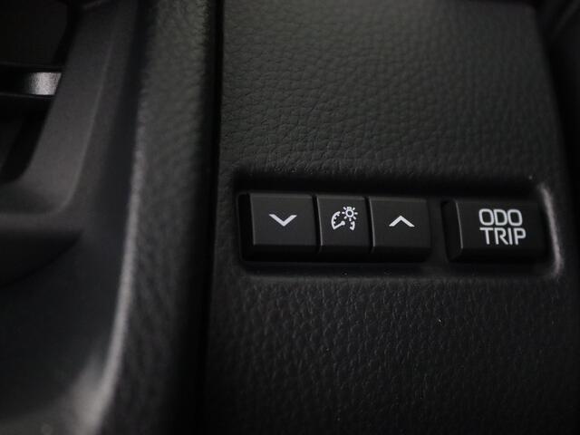 Toyota PRIUS 2.0 Plug-in Hybrid 220 Executive