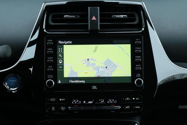 Toyota PRIUS 1.8 Plug-in Executive BSM,Navi,Stoelverwarming,Led,HUD,JBL audio