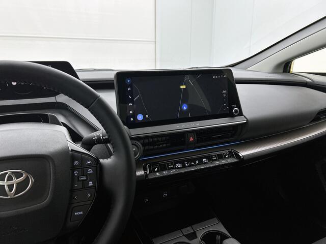 Toyota PRIUS 2.0 Plug-in Executive | Navigatie | Stoel- en Stuurverwarming | Elektrische Achterklep |