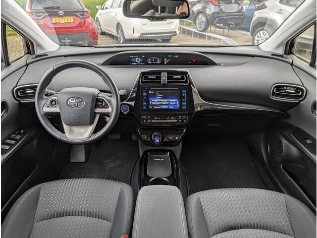 Toyota PRIUS 1.8 Dynamic | BSM | ACC | Camera | Stoelverwarming | HUD | DAB