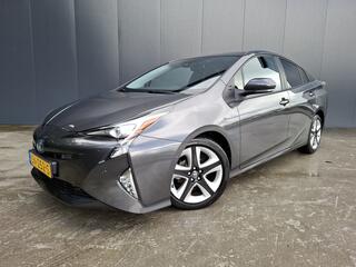 toyota-prius-1.8-executive-camera-l