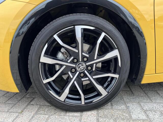 Toyota PRIUS 2.0 Plug-in Executive | All-in prijs | Apple/Android | Camera | Stoelverwarming |