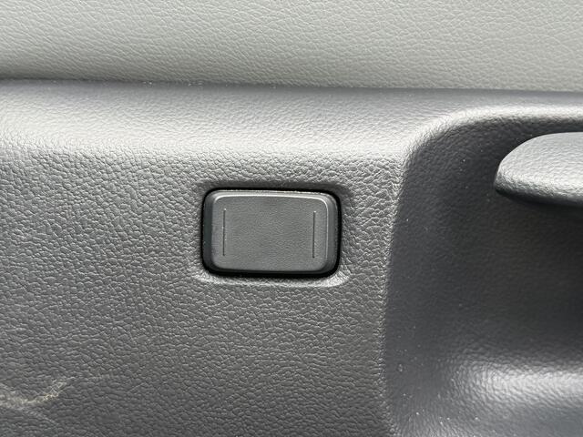 Toyota PRIUS 1.8 Plug-in Executive