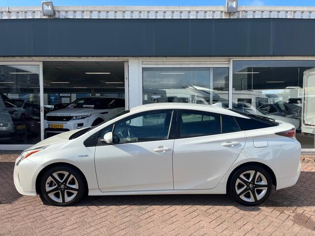 Toyota PRIUS 1.8 Dynamic F. Hybrid Ad.Cruise Stoelv. HeadUp D.