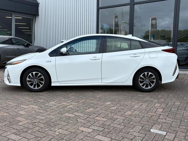Toyota PRIUS 1.8 Plug-in Business Plus | HUD | Camera | adapt. cruise-control |
