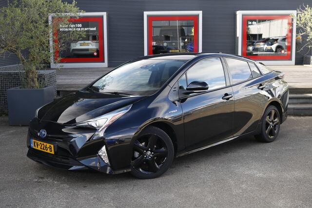 Toyota PRIUS 1.8 First Edition black edition