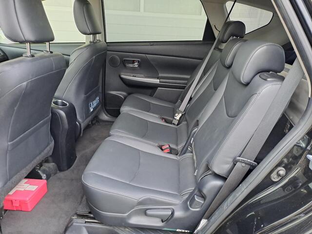 Toyota PRIUS Prius 1.8 Executive, 7-Persoons, Panoramadak, Trekhaak, Lederen bekleding,