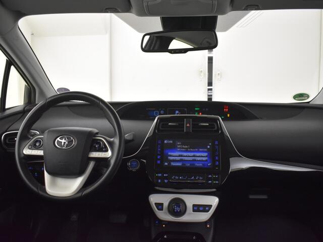 Toyota PRIUS 1.8 Plug-in Dynamic