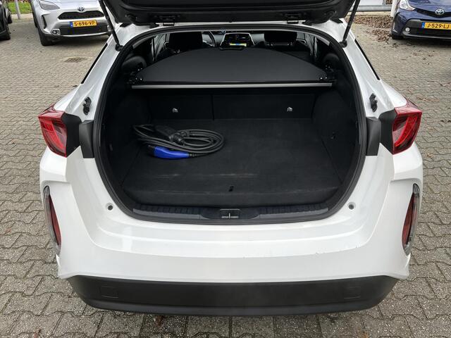 Toyota PRIUS 1.8 Plug-in Dynamic