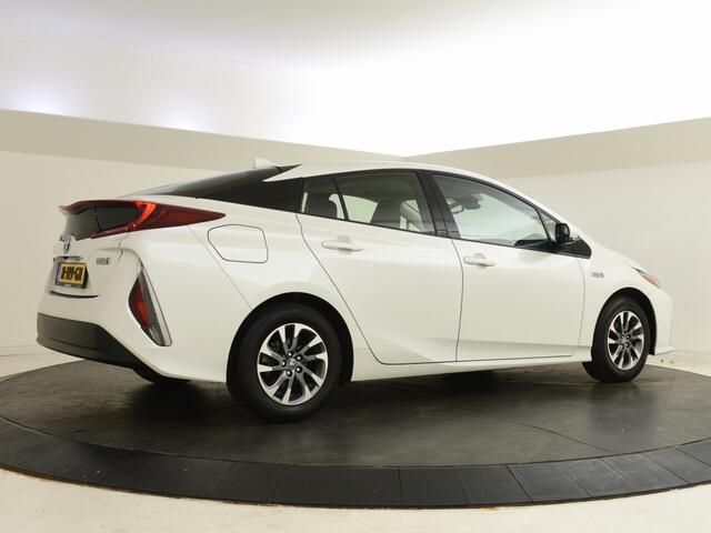 Toyota PRIUS 1.8 Plug-in Dynamic