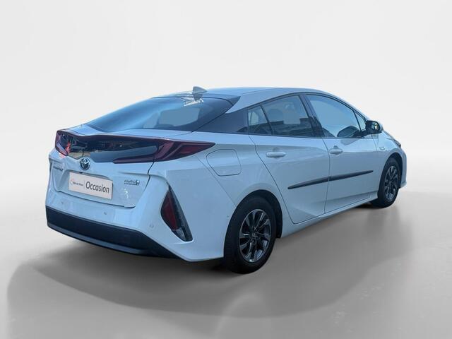 Toyota PRIUS 1.8 Plug-in Business Plus | Automaat | Navigatie | Climate Control | Cruise Control | Camera | Bluetooth | JBL | Dealer Onderhouden