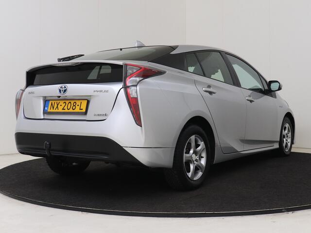 Toyota PRIUS 1.8 Dynamic | Dealeronderhouden | Achteruitrijcamera | Zomer&winterset