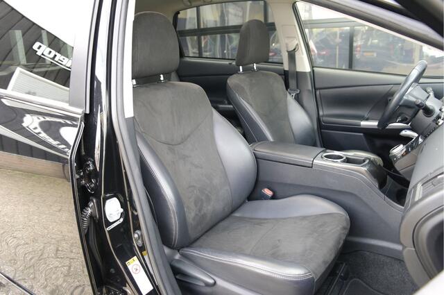 Toyota PRIUS 1.8 Active | Cruise Control | 7-Persoons | Navi | Camera | Pano | Trekhaak