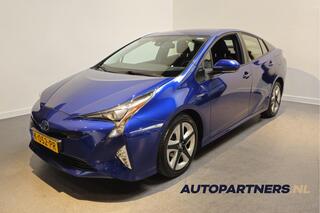 toyota-prius-1.8-dynamic-jbl---stoe