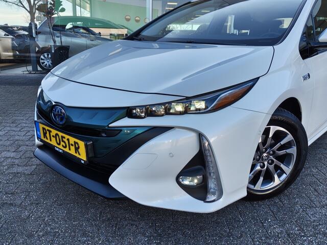 Toyota PRIUS 1.8 Plug-in Business Plus | Navi | JBL | Sensoren | Stoelverwar