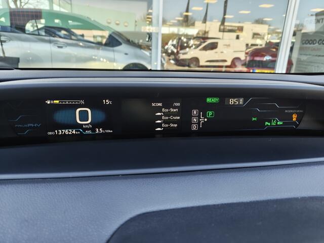 Toyota PRIUS 1.8 Plug-in Business Plus | Navi | JBL | Sensoren | Stoelverwar