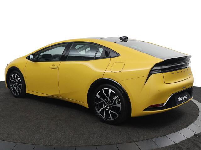 Toyota PRIUS 2.0 Plug-in Hybrid 220 Executive Panoramisch dak NIEUW!