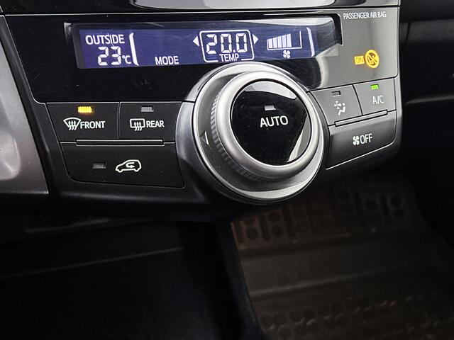 Toyota PRIUS 1.8 Active Plus | Dealer Onderhouden | Trekhaak | 7 zitplaatsen | Head-Up Display | Navigatie | achteruitrijcamera | Cruise Control | Climate Control |